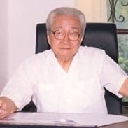 夏书章 照片