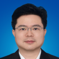 肖鹏 照片