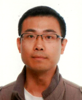 李江 照片