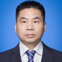 左峥嵘 照片