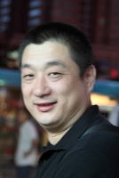 李鑫 照片
