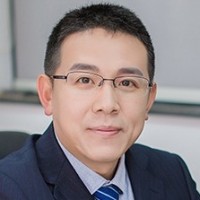 张传维 照片
