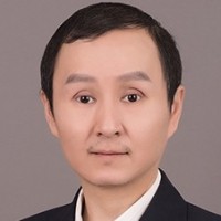 张冈 照片