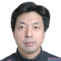 邹春 照片