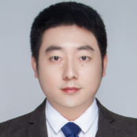 郑渤龙 照片