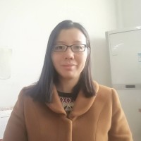 郑英 照片