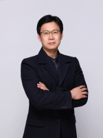 迟巍 照片