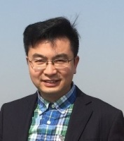 丁幼春 照片