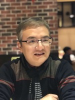 卢云帆 照片
