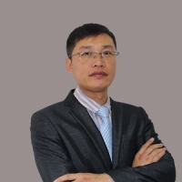 李勇 照片