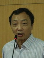 彭光芒 照片