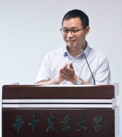彭楠 照片
