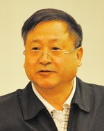 王雅鹏 照片