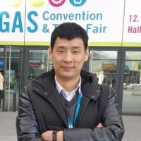 晏水平 照片