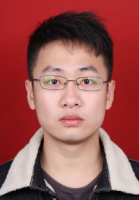 杨懿 照片