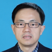张国忠 照片