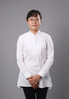 张妮娅 照片