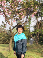 毕红梅 照片