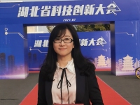 陈靓影 照片