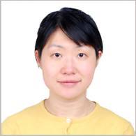 胡瑛 照片