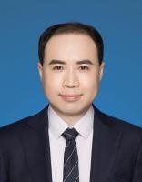 卢旭 照片