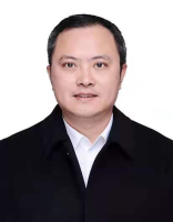 吕方 照片