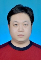 吴亮 照片