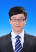 吴磊 照片