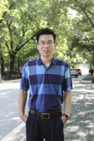 王世鹏 照片