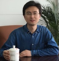 王雪松 照片