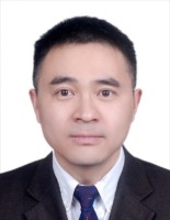 余一骄 照片