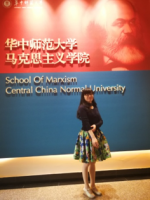 杨丽珍 照片