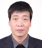 谢亚勃 照片