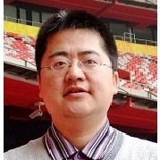 高鹏 照片