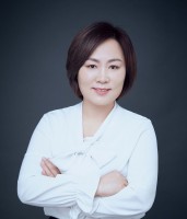 姚郁卉 照片