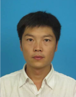 李松杰 照片