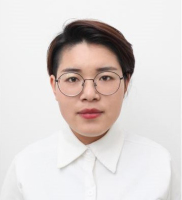 王小琛 照片