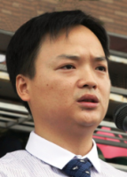肖卓豪 照片