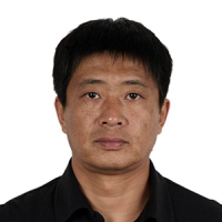 周红波 照片