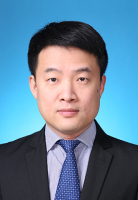 方毅 照片