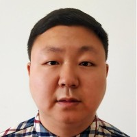 苟军 照片