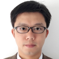 郑坤 照片