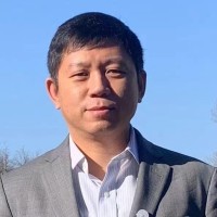 刘堃 照片