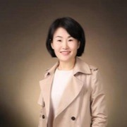 吕海琛 照片