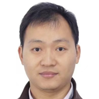 李建华 照片