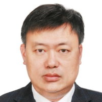 李明 照片