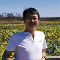 罗嗣佐 照片