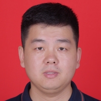 李凯伟 照片