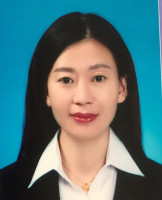 李莉莉 照片