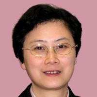 任咏华 照片